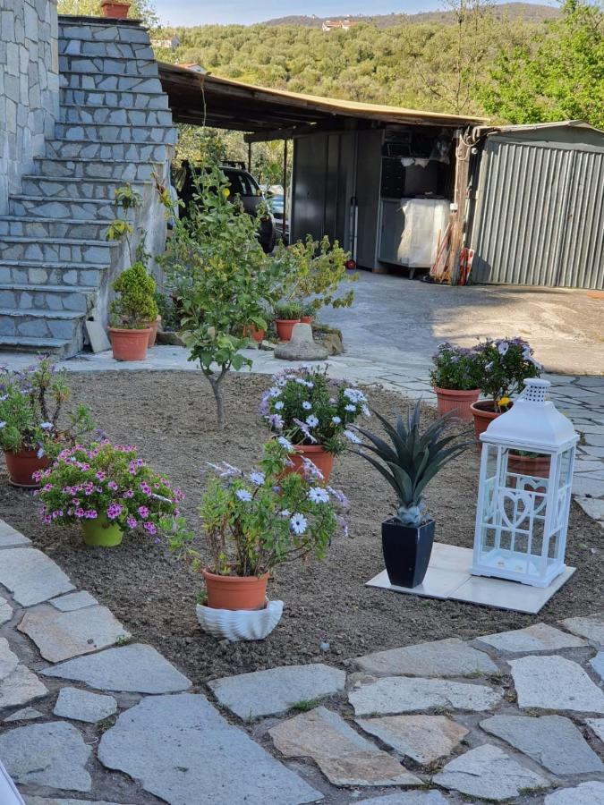 Casa Intera Indipendente Con Giardino Privato Villa Imperia Esterno foto