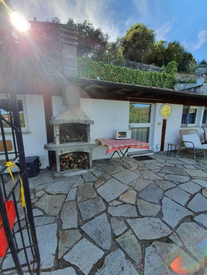 Casa Intera Indipendente Con Giardino Privato Villa Imperia Esterno foto
